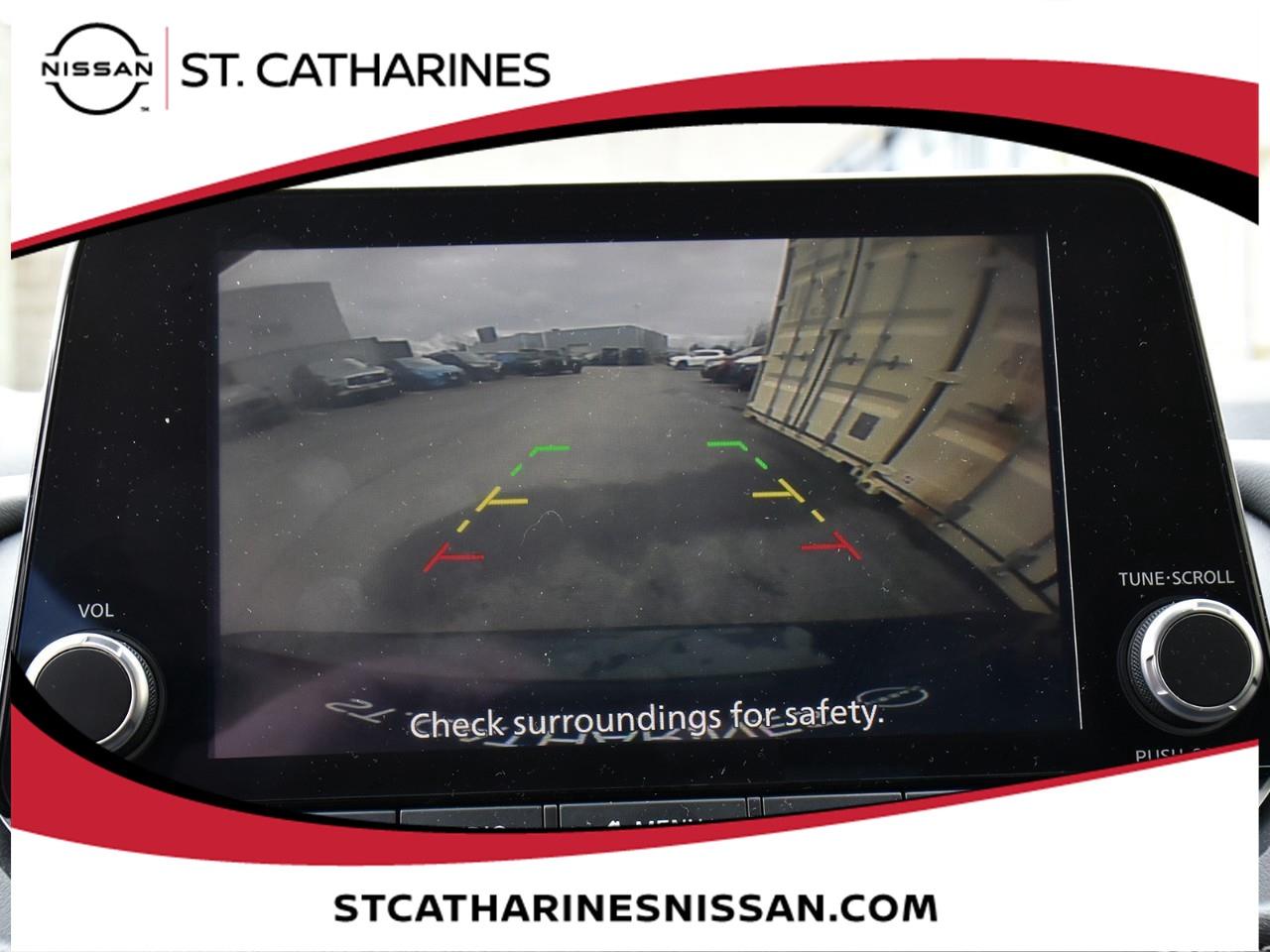 2024 Nissan Rogue SV MOONROOF Photo