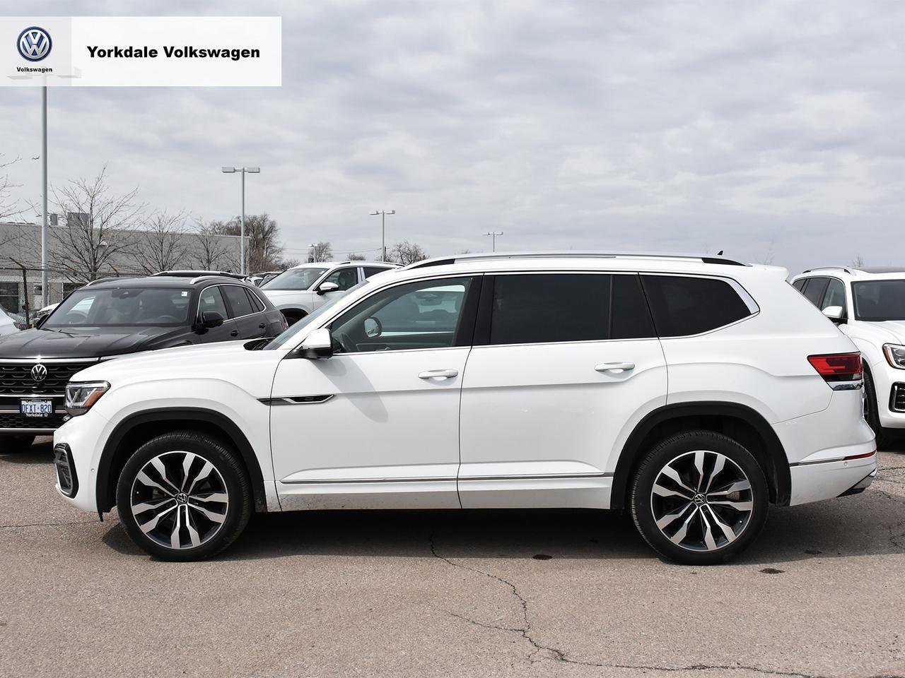 2022 Volkswagen Atlas EXECLINE Photo