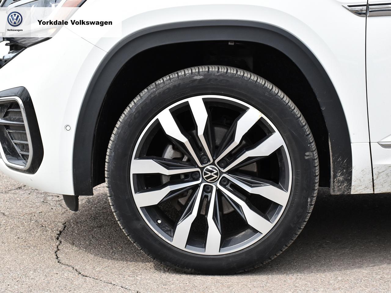 2022 Volkswagen Atlas EXECLINE Photo