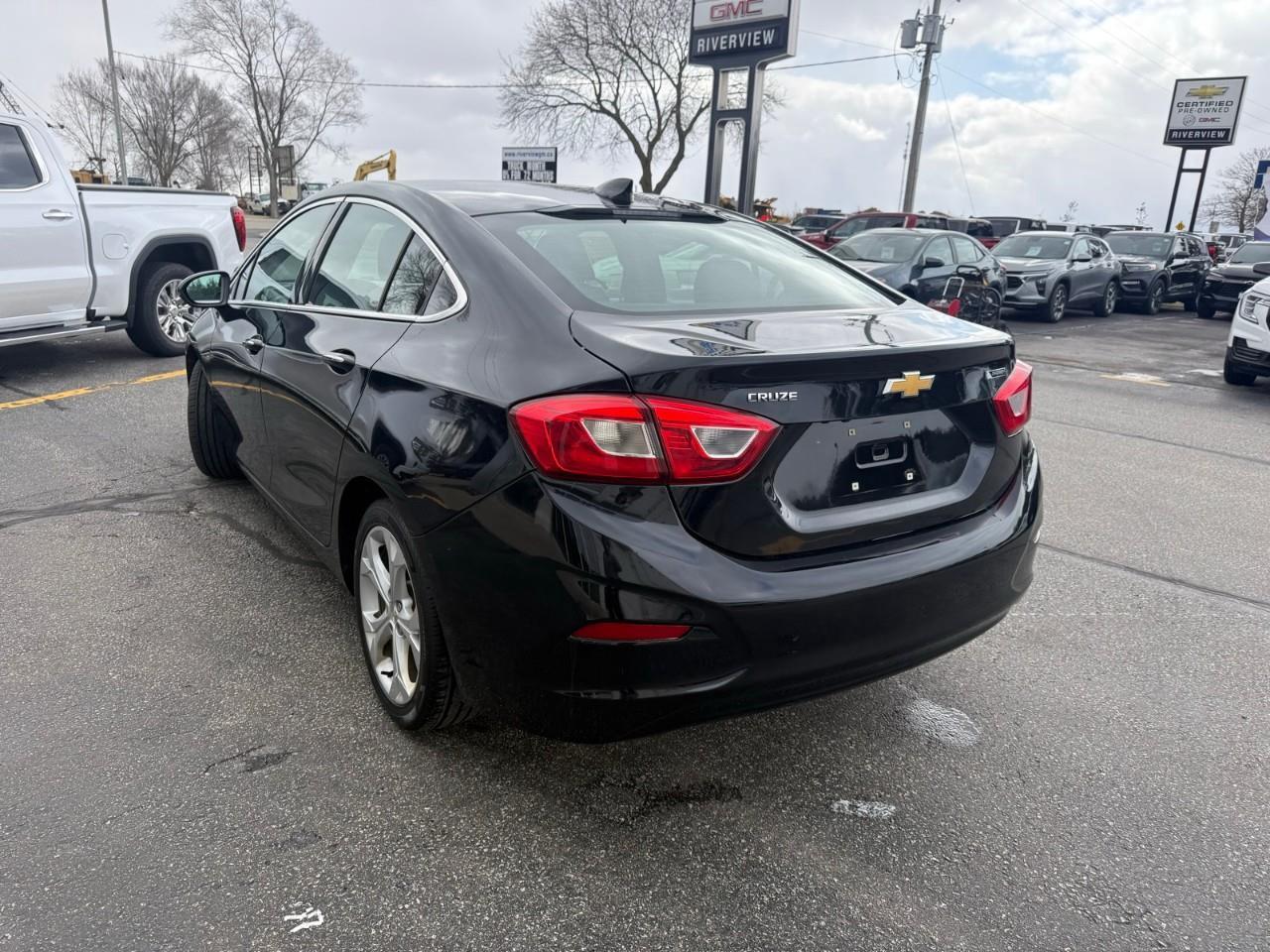 2018 Chevrolet Cruze Premier Auto 4dr Sedan Photo