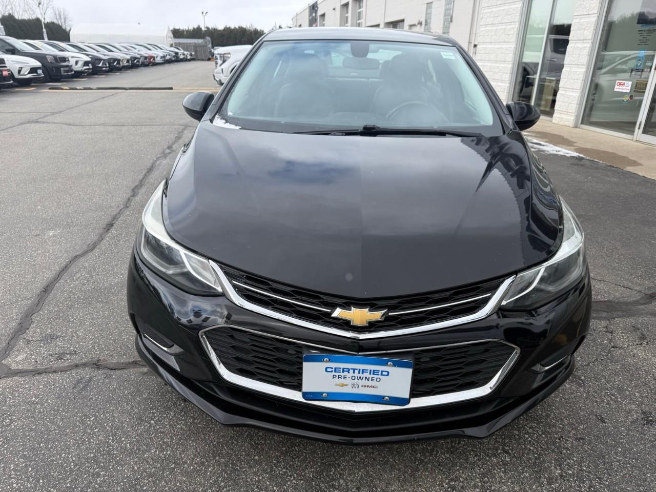 2018 Chevrolet Cruze Premier Auto 4dr Sedan Photo2