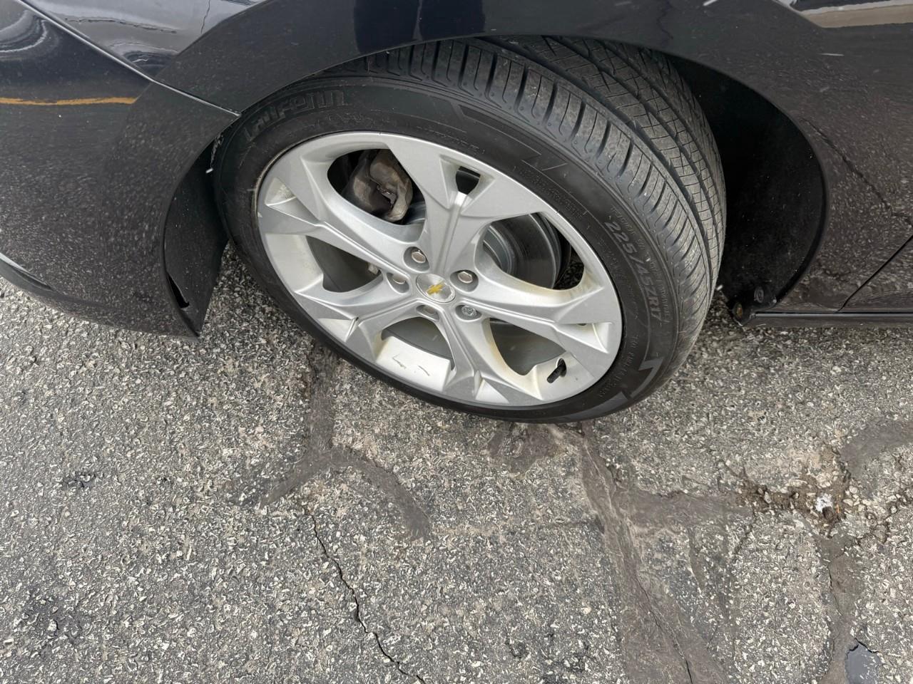 2018 Chevrolet Cruze Premier Auto 4dr Sedan Photo