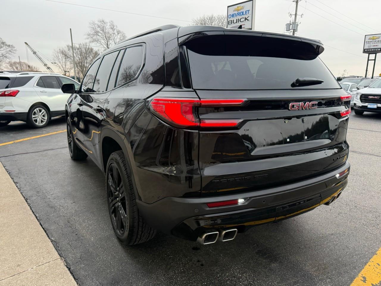 2025 GMC Acadia Elevation 4dr All-Wheel Drive Photo