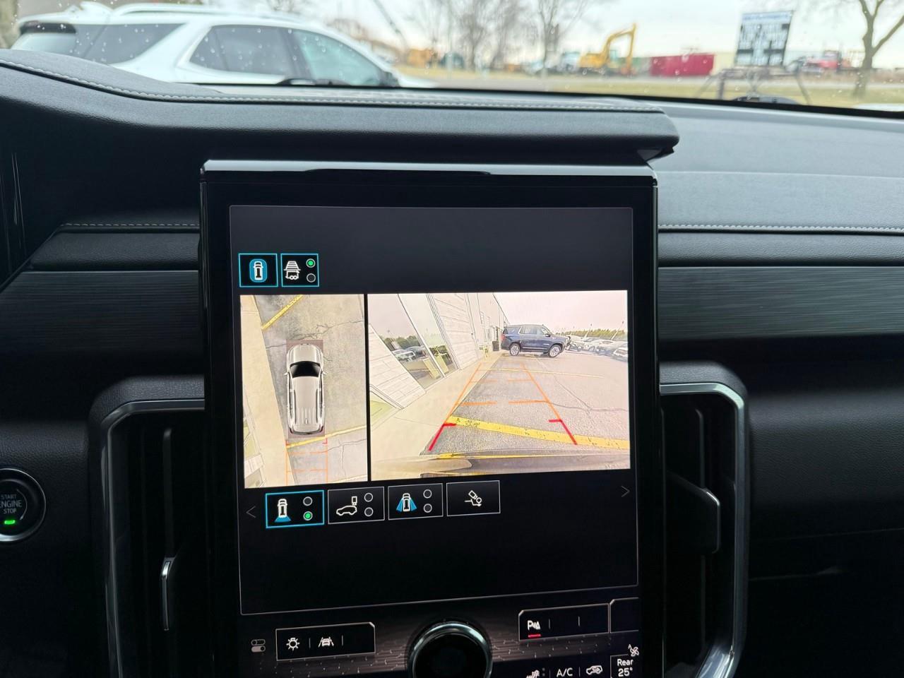 2025 GMC Acadia Elevation 4dr All-Wheel Drive Photo