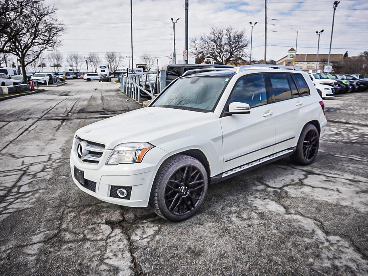 2011 Mercedes-Benz GLK-Class  Photo