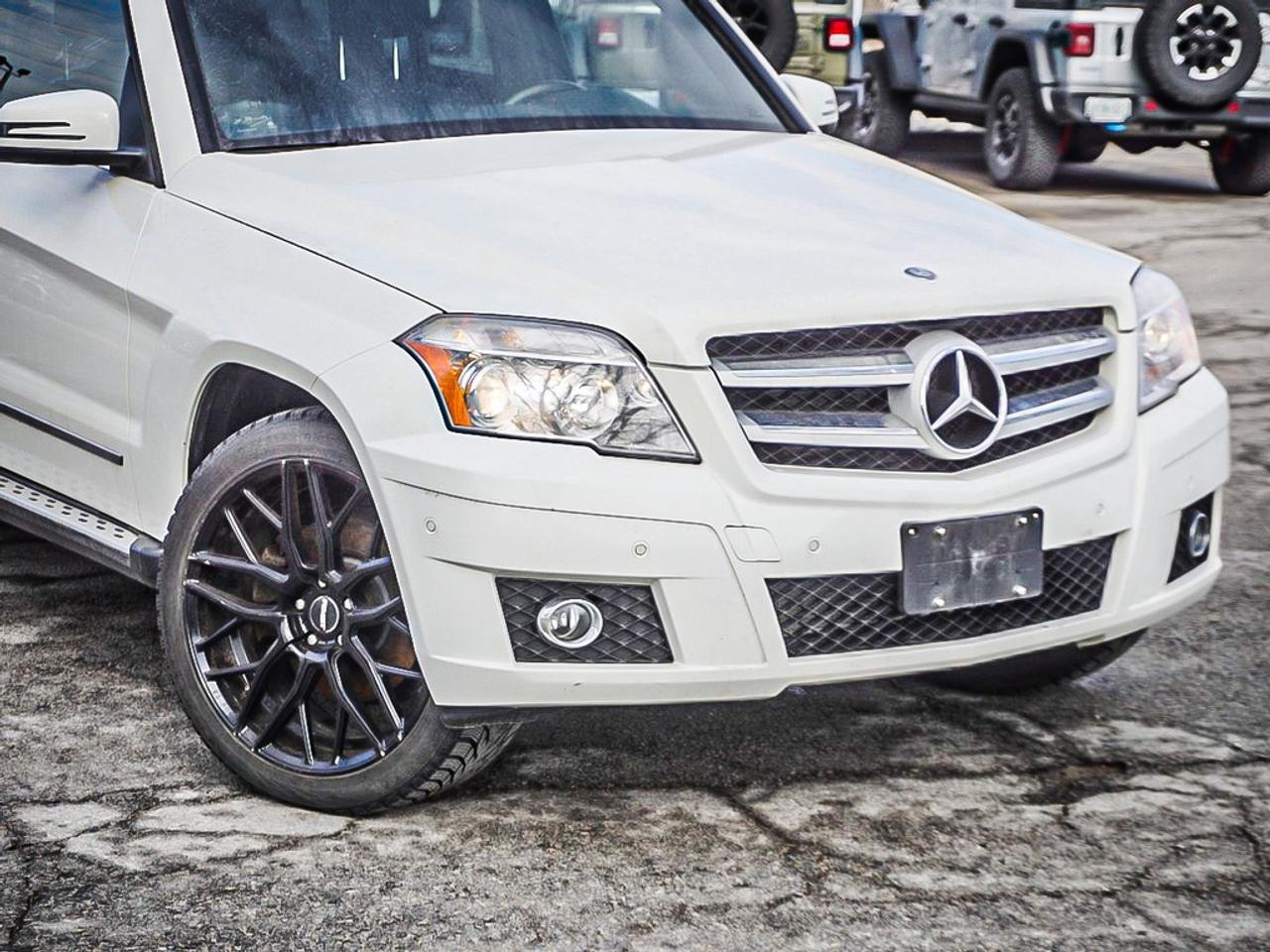 2011 Mercedes-Benz GLK-Class  Photo