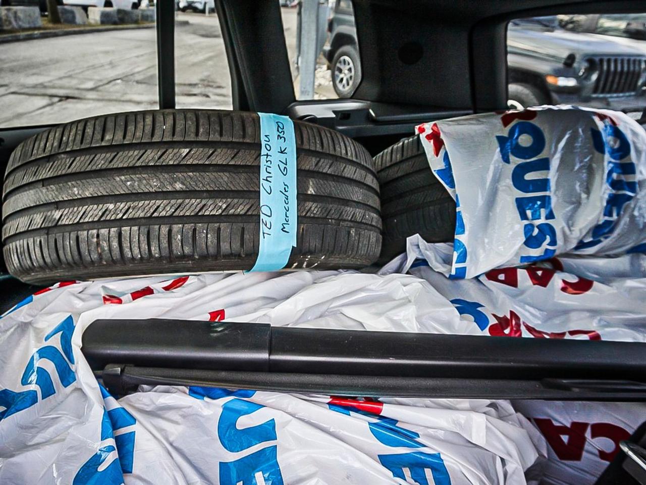 2011 Mercedes-Benz GLK-Class  Photo