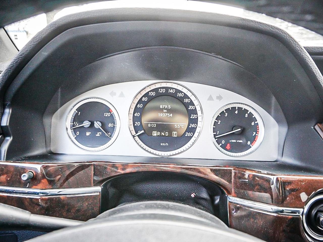 2011 Mercedes-Benz GLK-Class  Photo