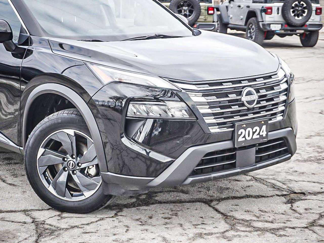 2024 Nissan Rogue  Photo5