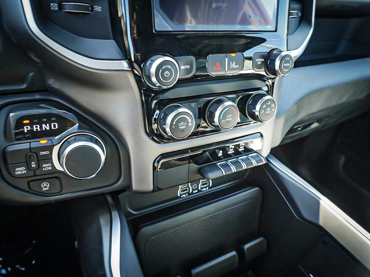 2026 RAM 1500  Photo