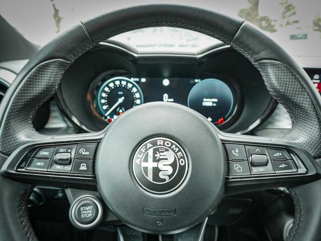 2023 Alfa Romeo Tonale  Photo