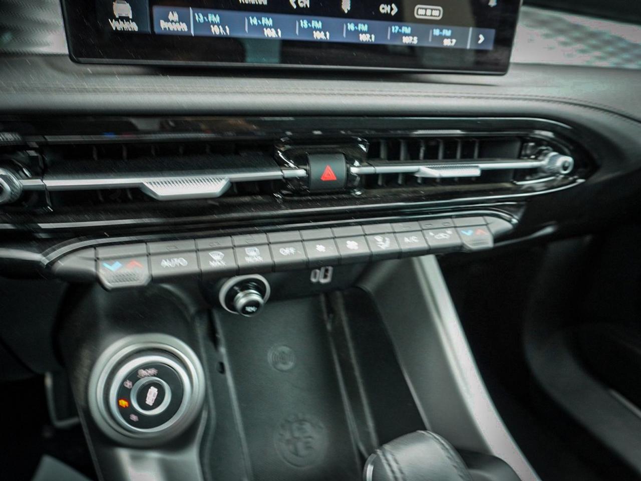 2023 Alfa Romeo Tonale  Photo