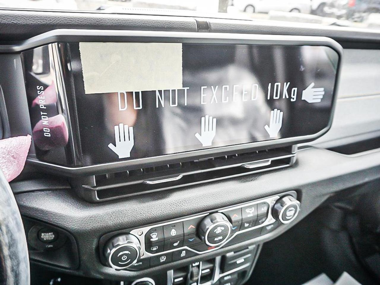 2026 Jeep Wrangler  Photo