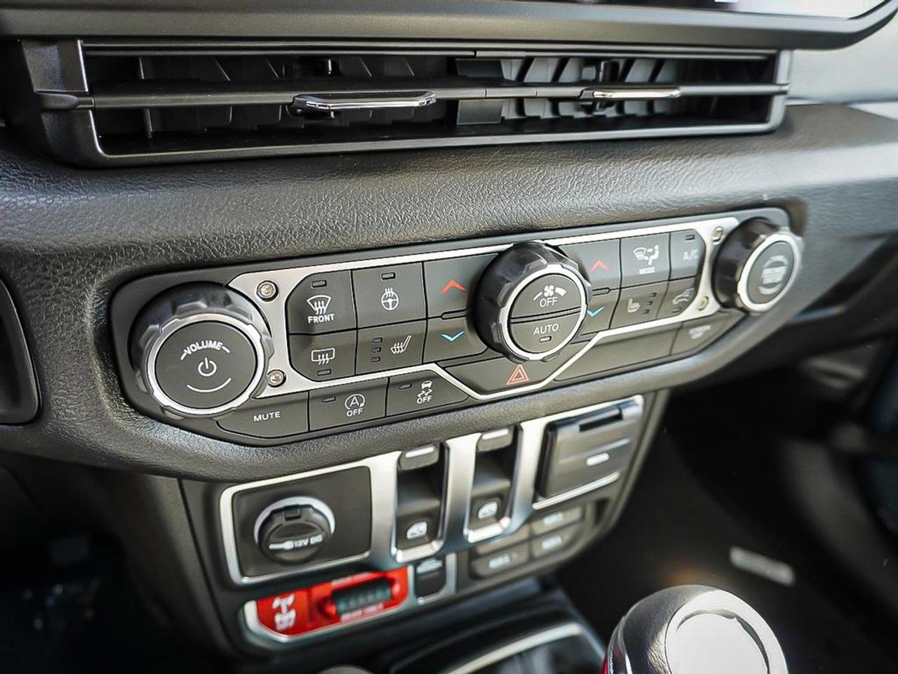 2026 Jeep Wrangler  Photo