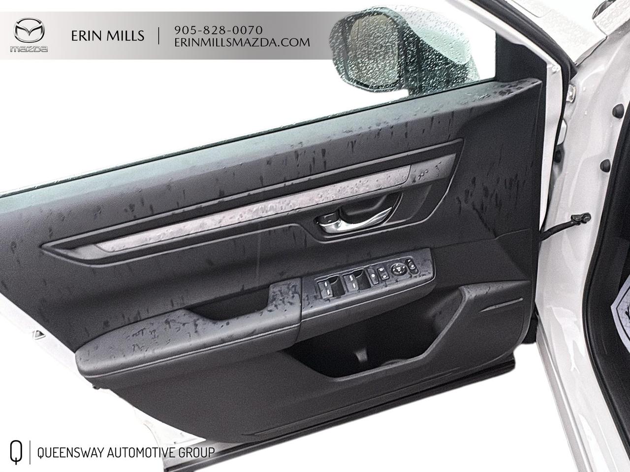 2025 Honda CR-V LX Photo