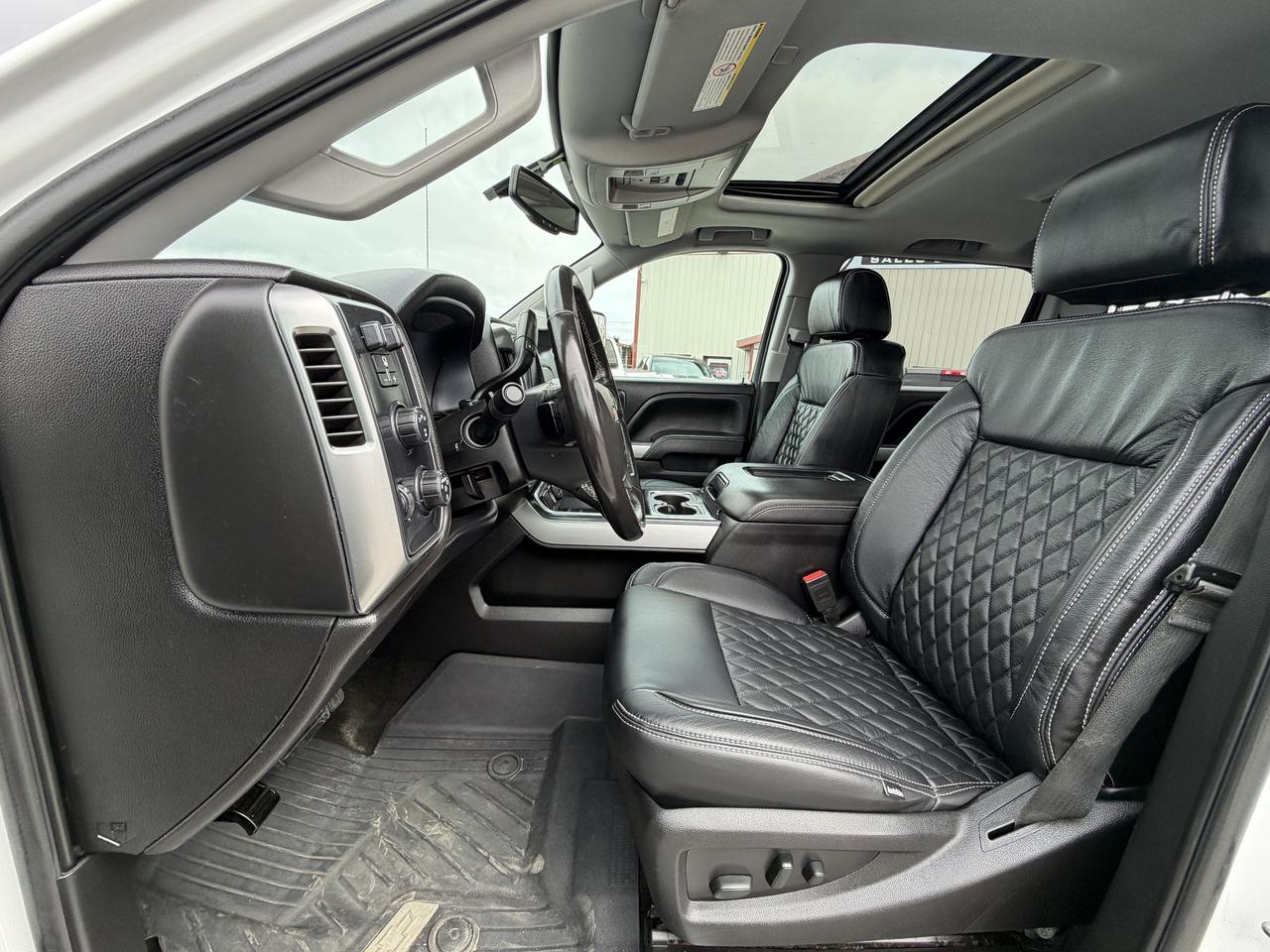 2018 Chevrolet SILVERADO 2500HD LTZ LIFT/WHEEL/TIRE PKG!! Photo