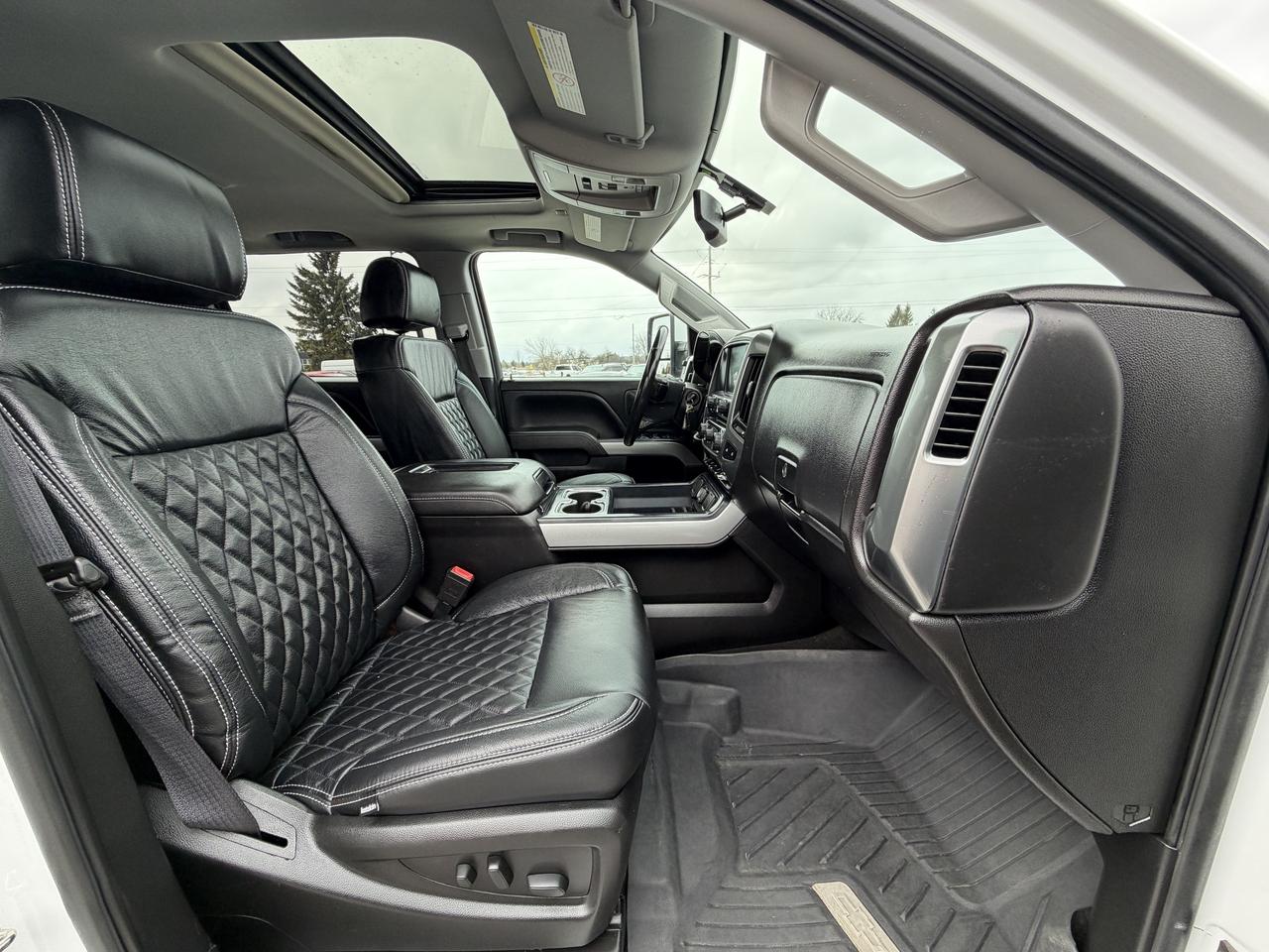 2018 Chevrolet SILVERADO 2500HD LTZ LIFT/WHEEL/TIRE PKG!! Photo