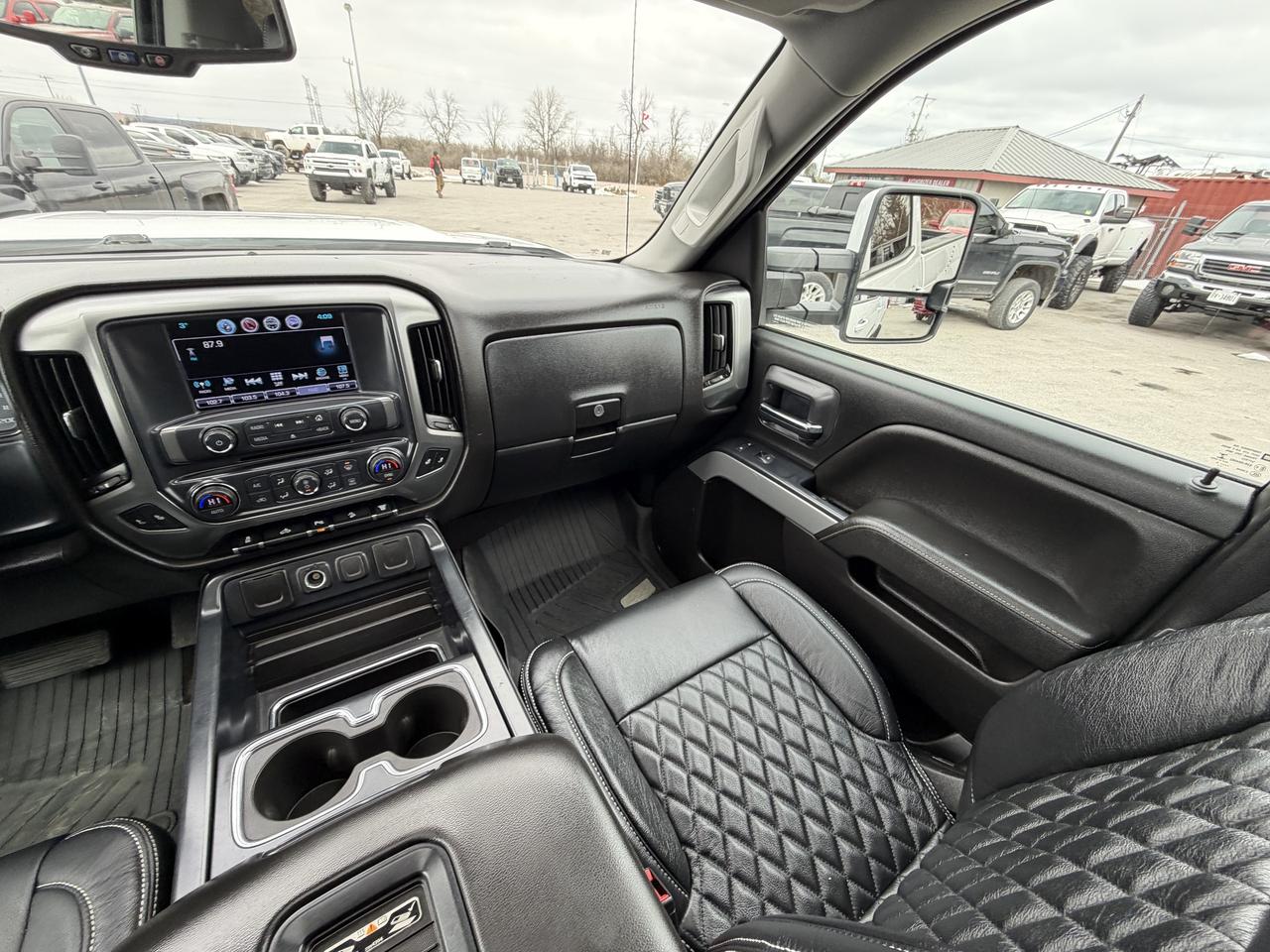 2018 Chevrolet SILVERADO 2500HD LTZ LIFT/WHEEL/TIRE PKG!! Photo