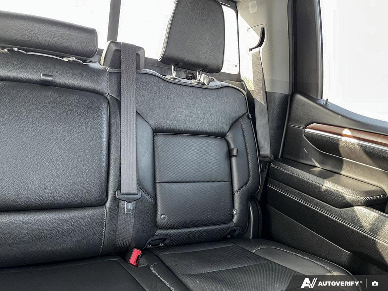 2023 GMC Sierra 1500 Denali | Reserve Package | HUD | Adaptive Cruise | Power Steps | Leather | Sunroof | Photo