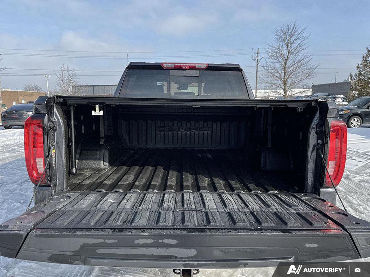 2023 GMC Sierra 1500 Denali | Reserve Package | HUD | Adaptive Cruise | Power Steps | Leather | Sunroof | Photo