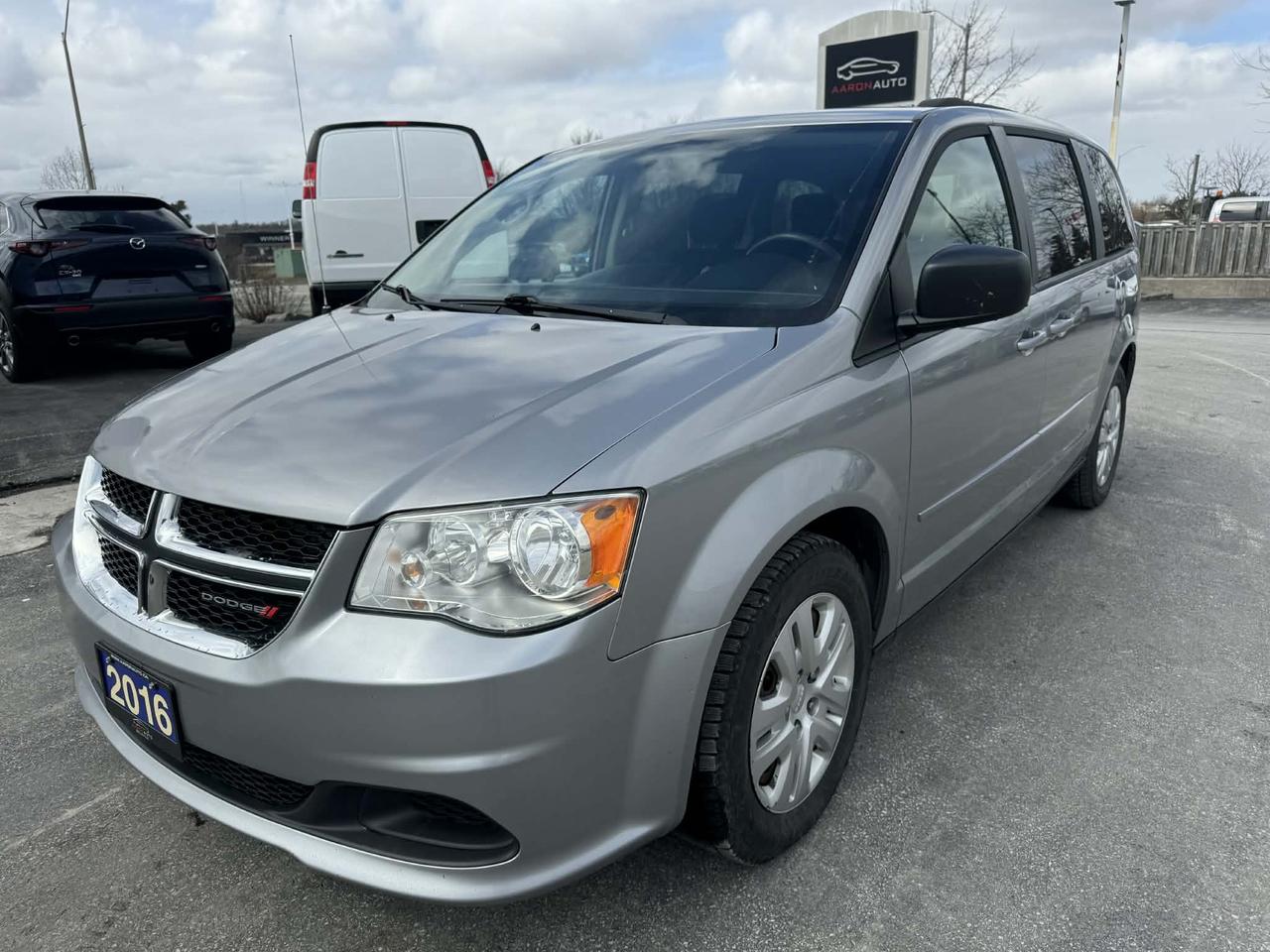2016 Dodge Grand Caravan 4dr Wgn SXT Photo0