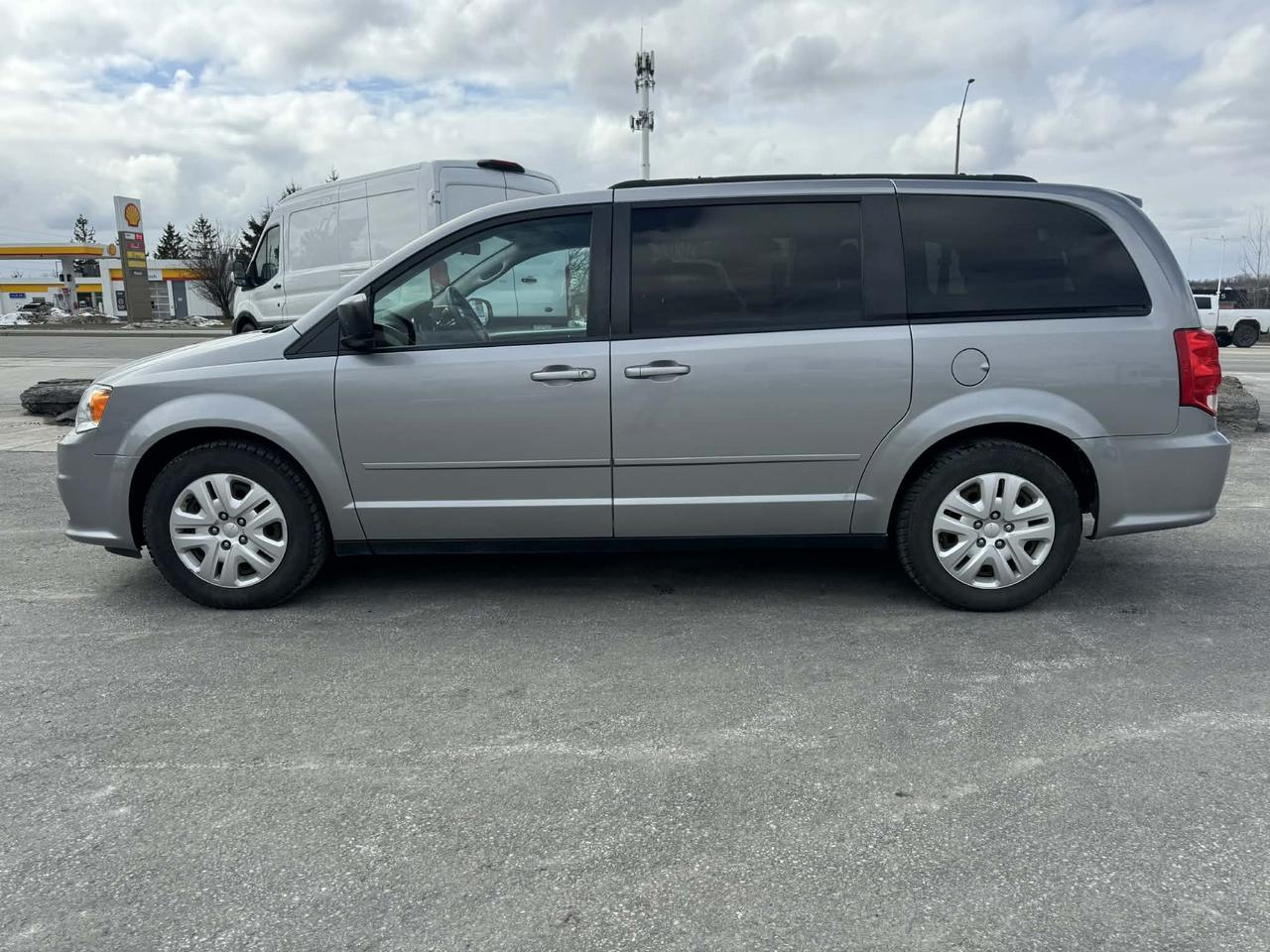 2016 Dodge Grand Caravan 4dr Wgn SXT Photo