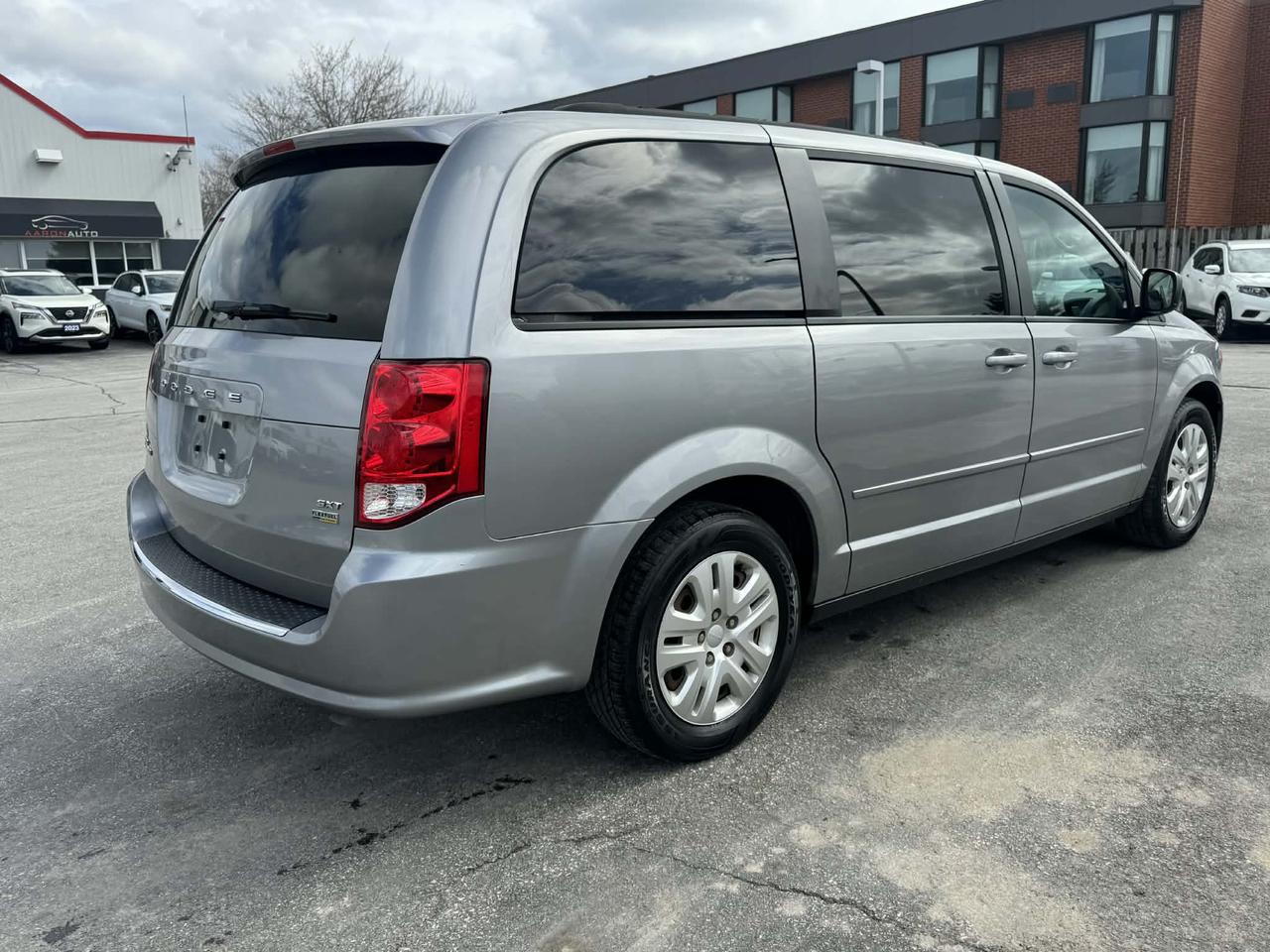 2016 Dodge Grand Caravan 4dr Wgn SXT Photo4