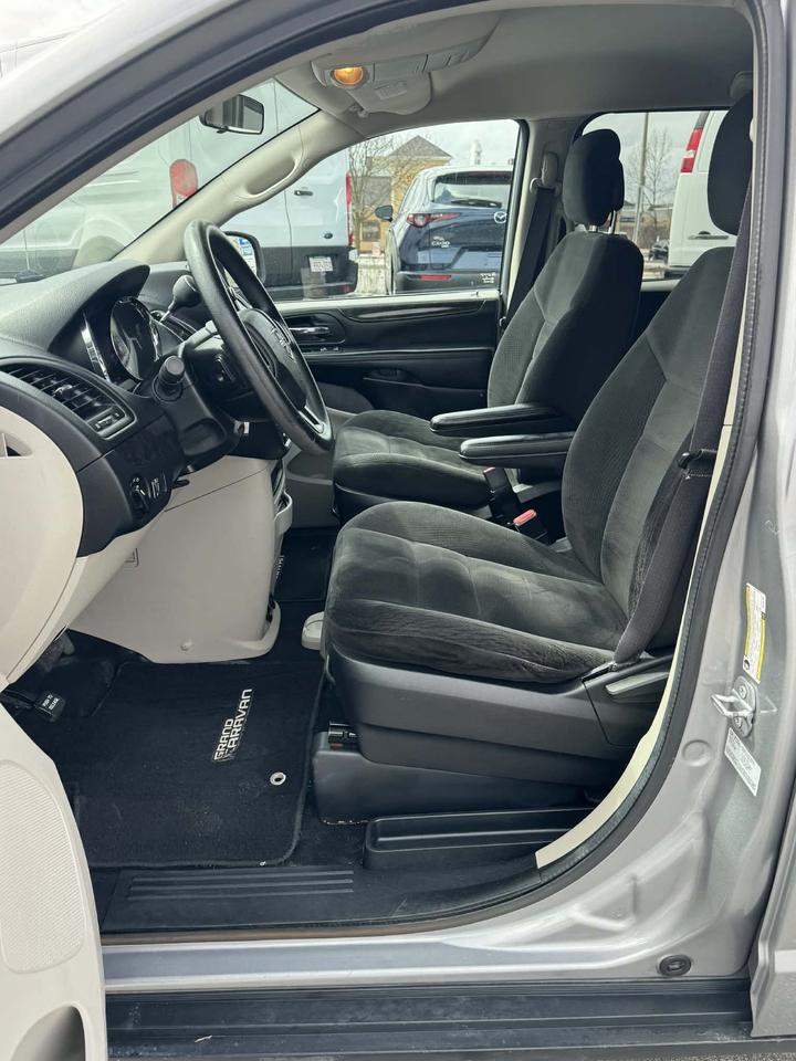 2016 Dodge Grand Caravan 4dr Wgn SXT Photo