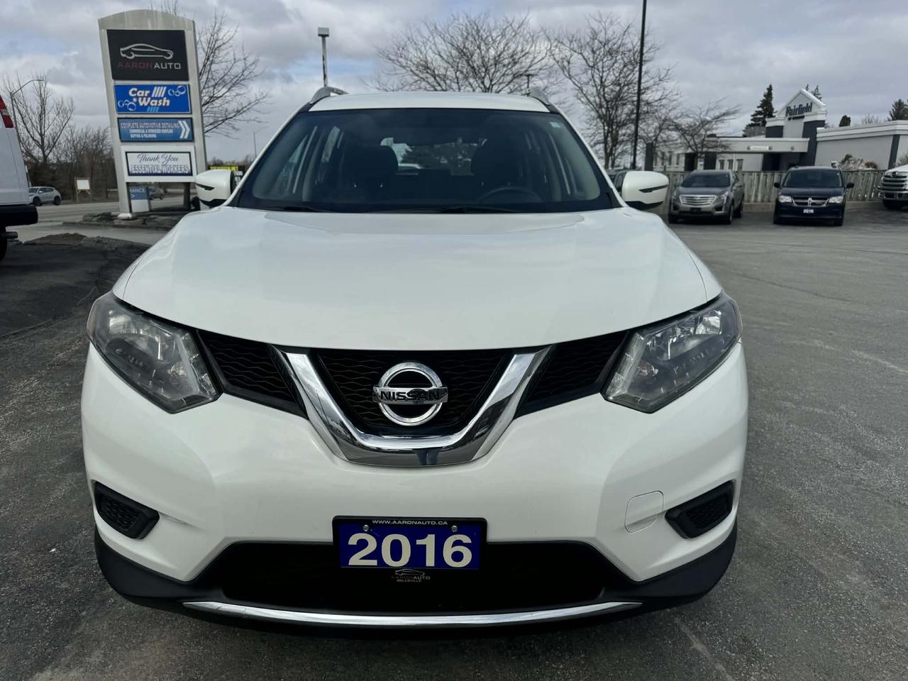2016 Nissan Rogue AWD 4dr SL Photo