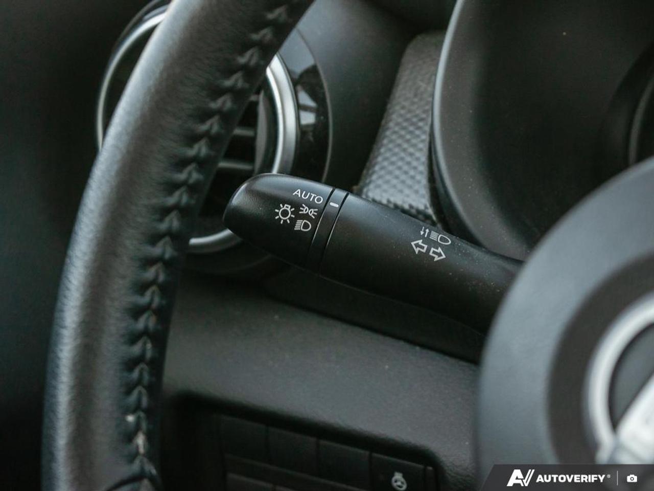 2023 Nissan Kicks SV 4dr Front-Wheel Drive Photo