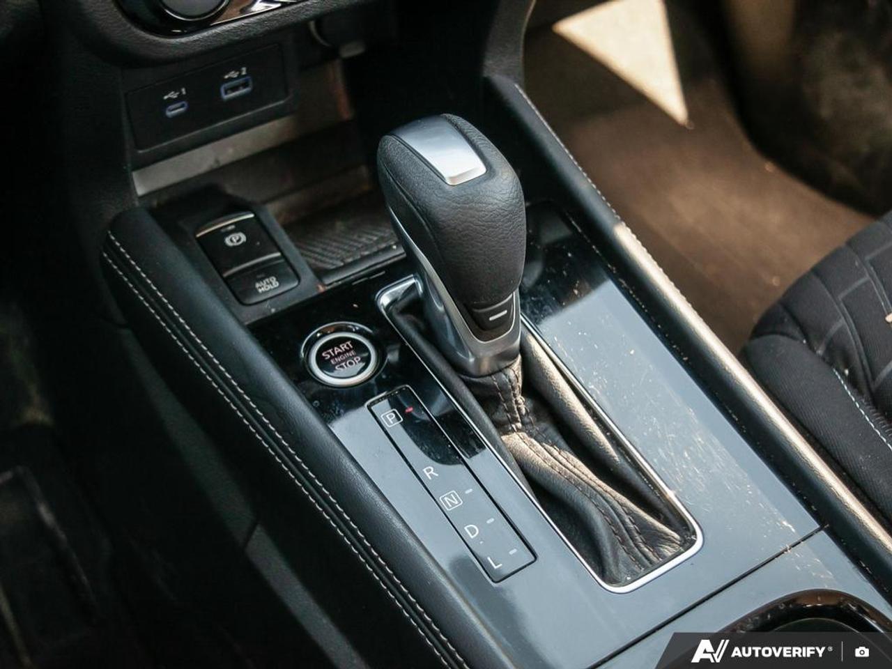 2023 Nissan Kicks SV 4dr Front-Wheel Drive Photo