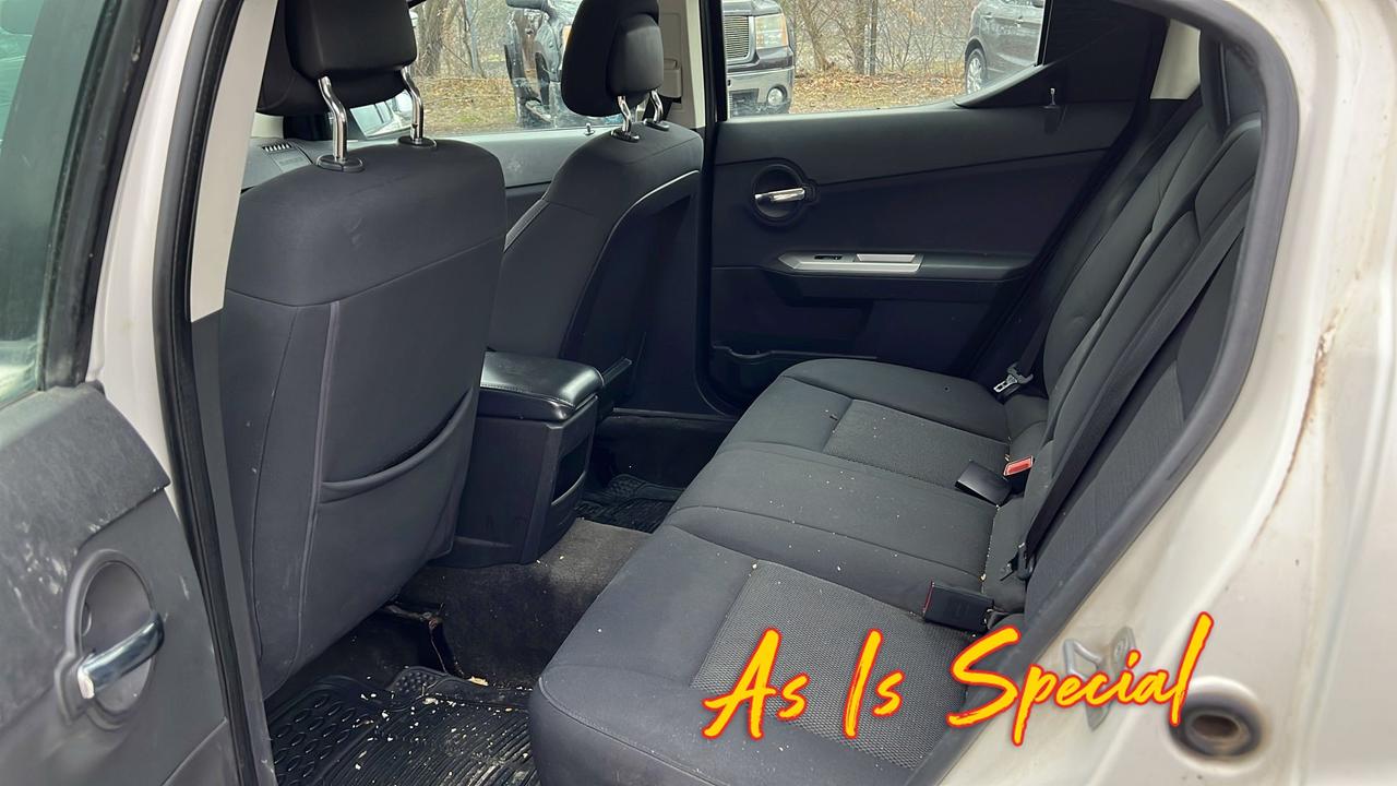 2010 Dodge Avenger SXT 4dr Front-wheel Drive Sedan Photo