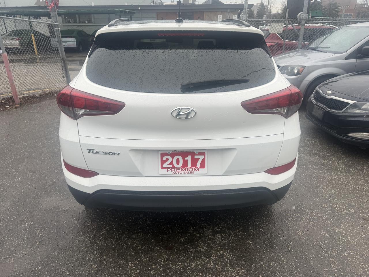 2017 Hyundai Tucson *** 3 YEAR WARRANTY INCLUDED *** Photo