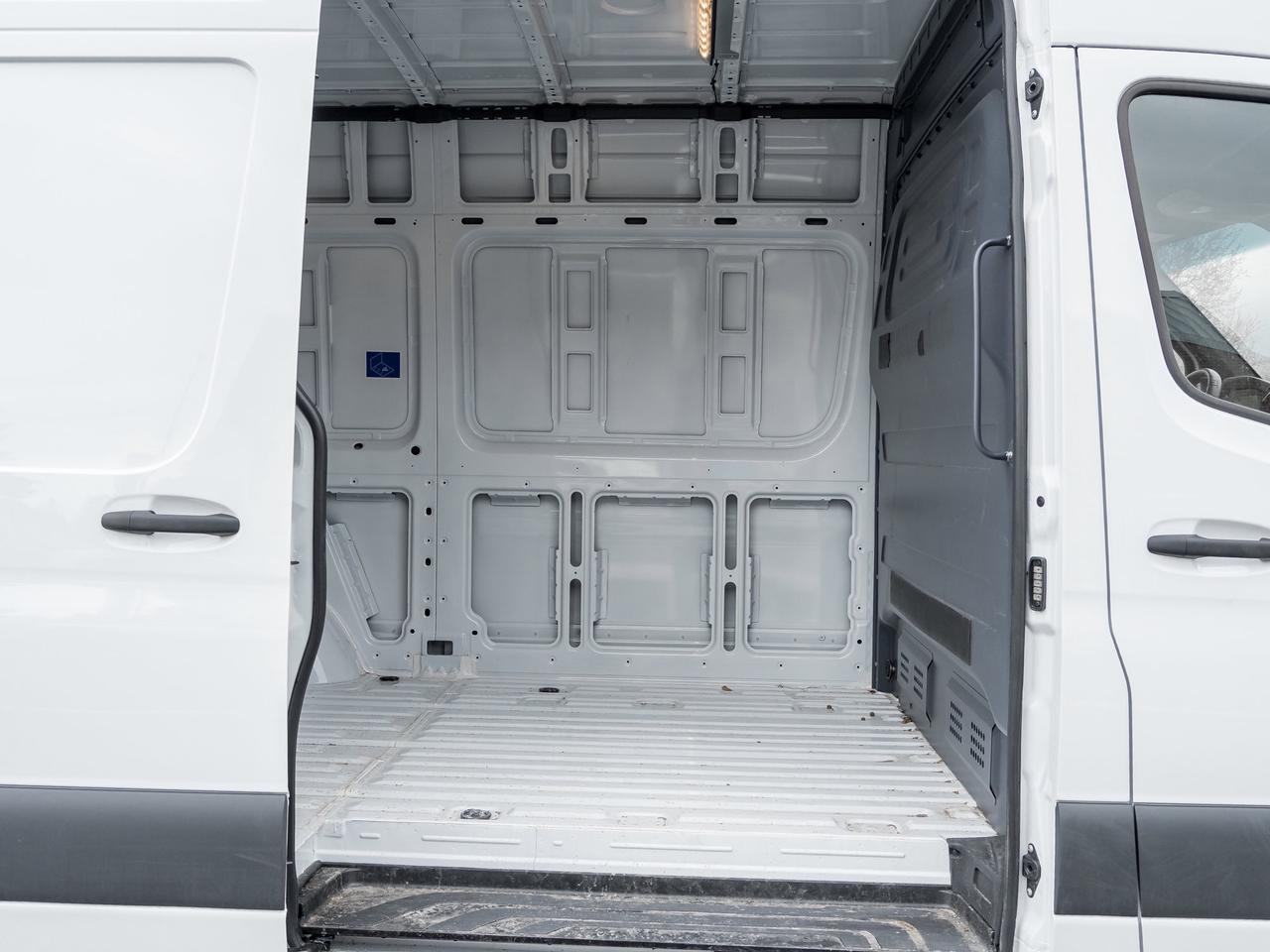 2025 Mercedes-Benz Sprinter Cargo Van  Photo