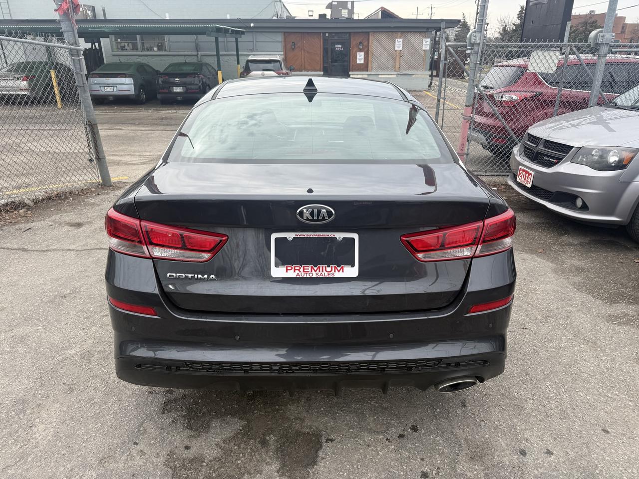 2019 Kia Optima *** 3 YEAR WARRANTY INCLUDED *** Photo4