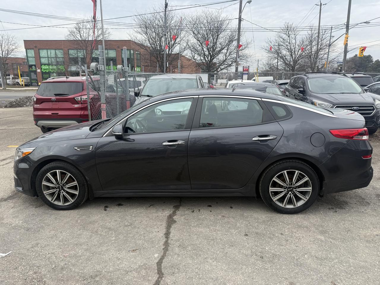 2019 Kia Optima *** 3 YEAR WARRANTY INCLUDED *** Photo2