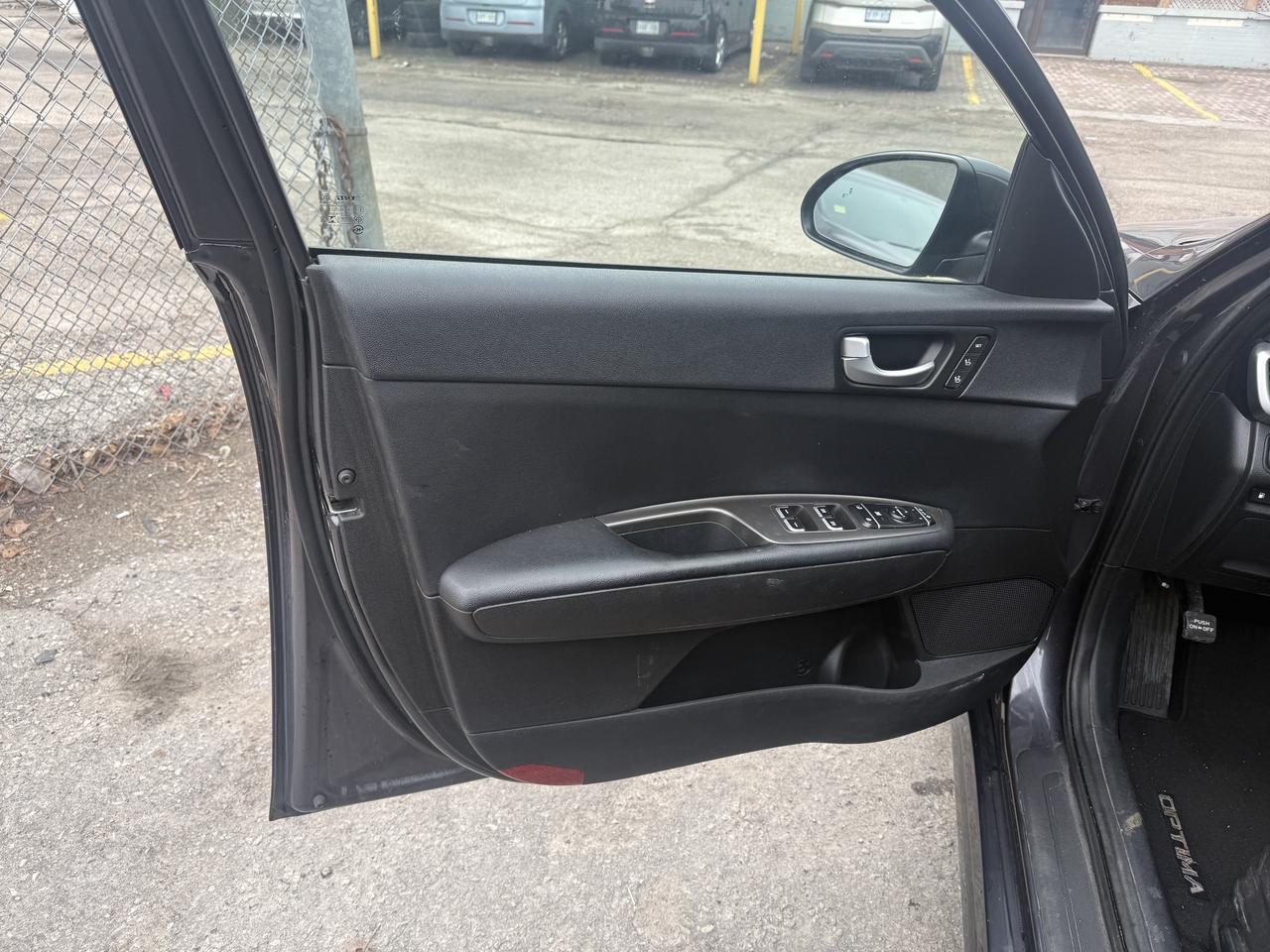 2019 Kia Optima *** 3 YEAR WARRANTY INCLUDED *** Photo