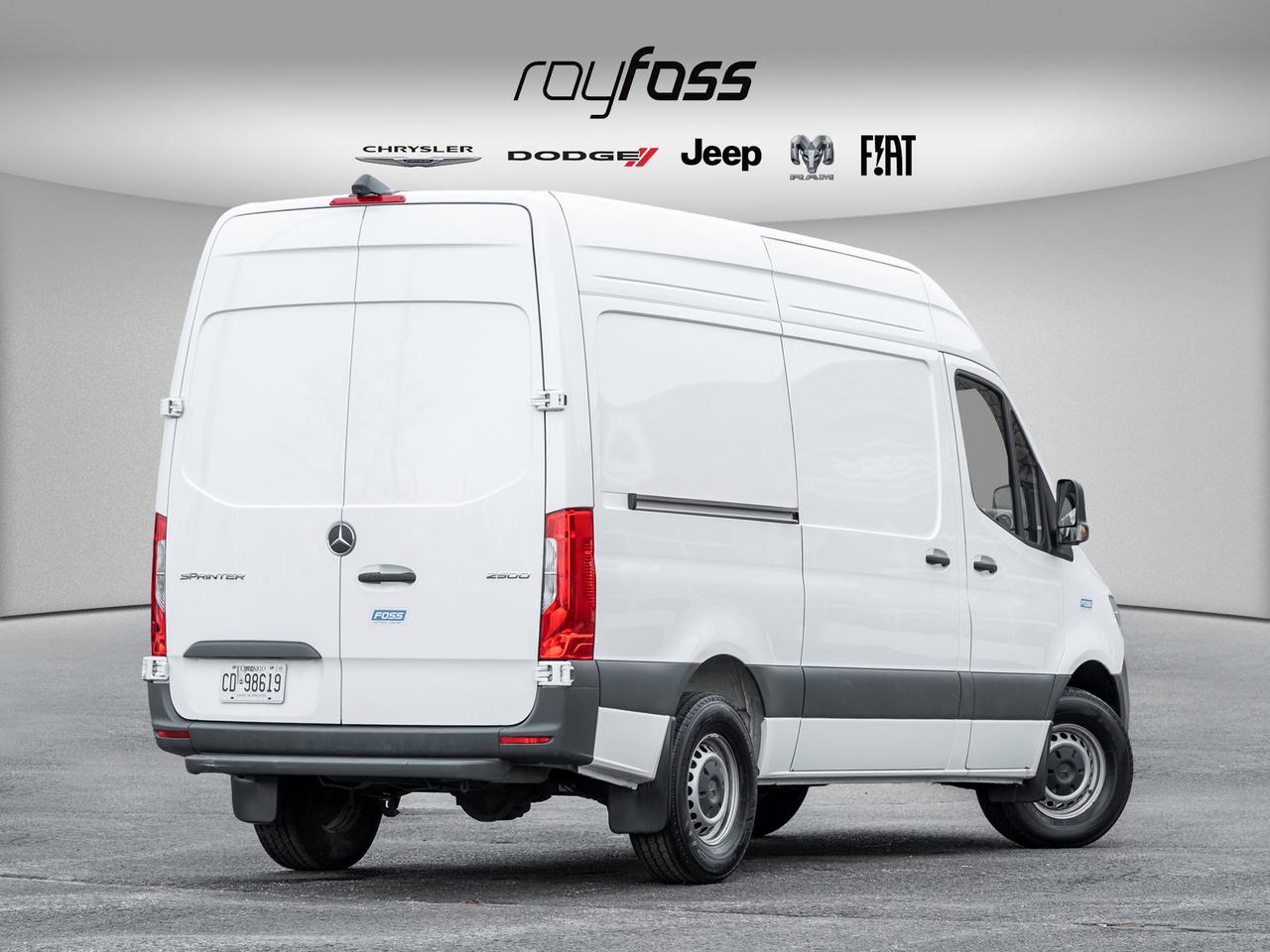2025 Mercedes-Benz Sprinter Cargo Van  Photo4