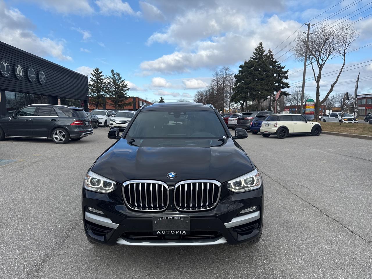 2018 BMW X3 xDrive30i PREMIUM ENHANCED ADVANCED DRIVER ASSIST Photo