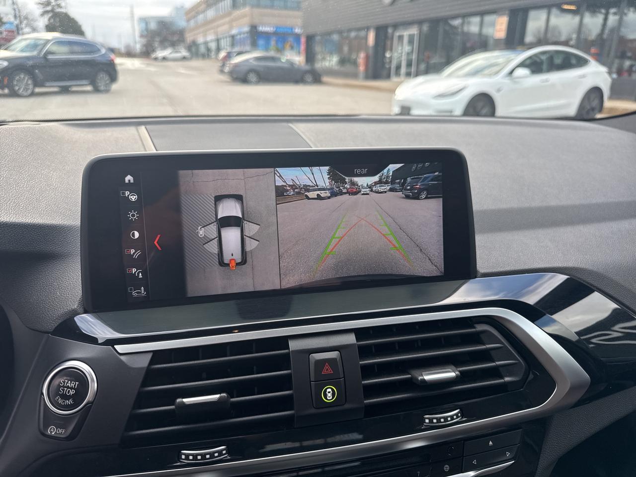 2018 BMW X3 xDrive30i PREMIUM ENHANCED ADVANCED DRIVER ASSIST Photo