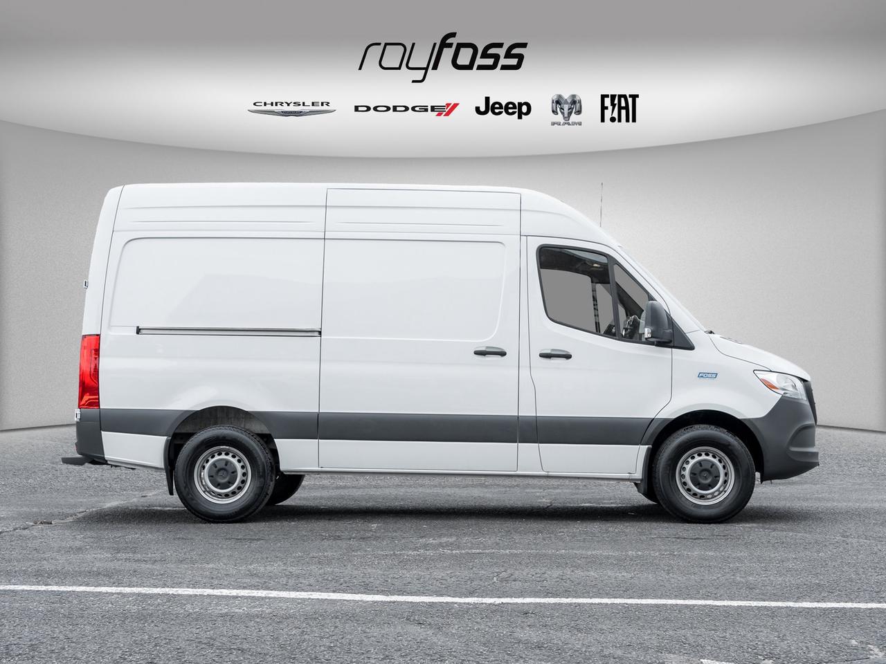 2025 Mercedes-Benz Sprinter Cargo Van  Photo2