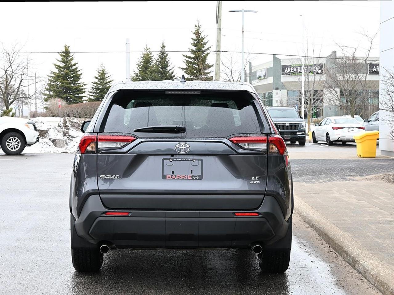 2025 Toyota RAV4 LE 4dr All-wheel Drive Photo