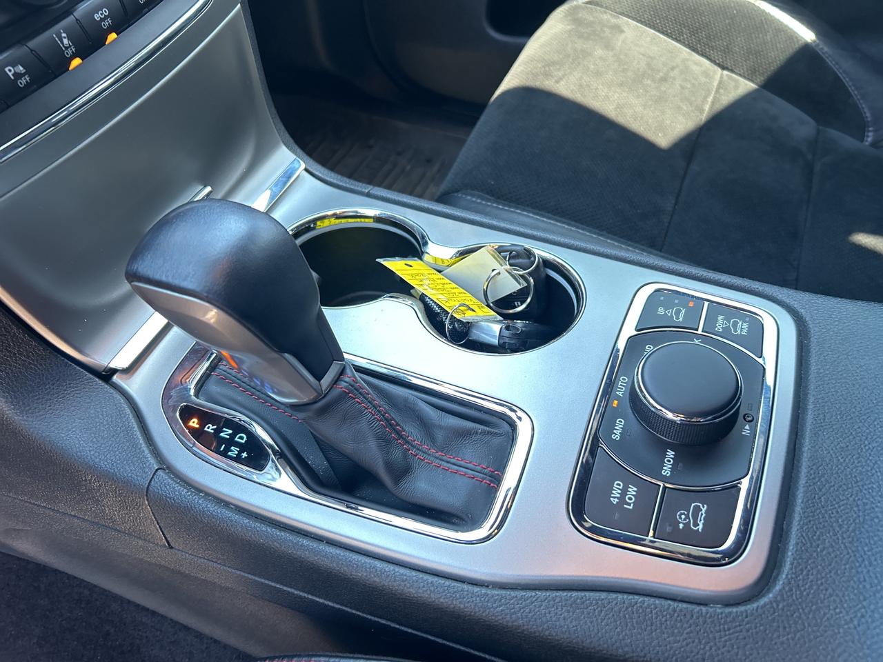 2017 Jeep Grand Cherokee Trailhawk, Bluetooth, Back Up Cam, Nav Photo