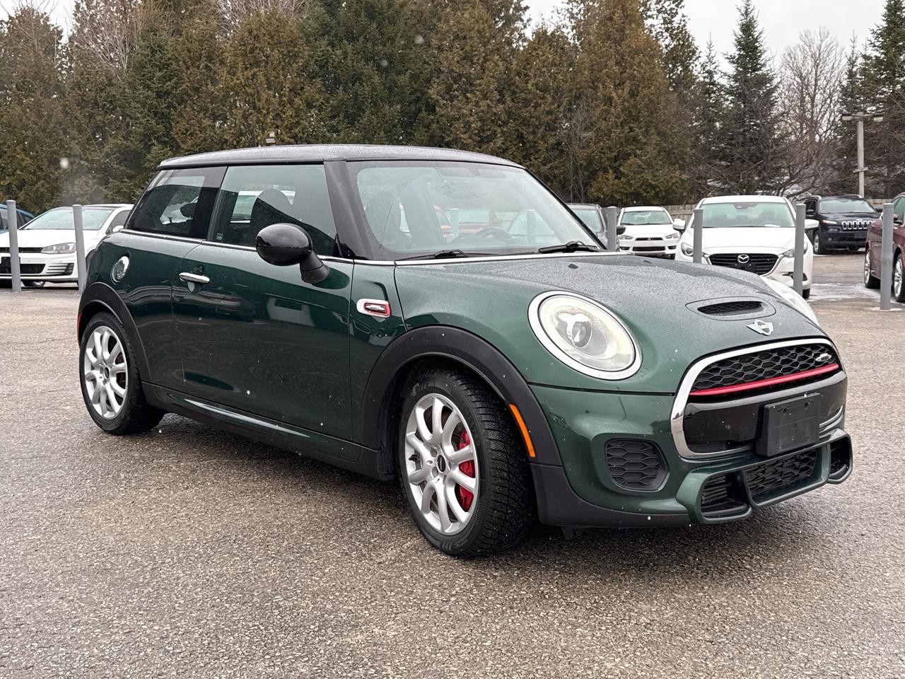 2017 MINI Cooper Hardtop John Cooper Works Photo2