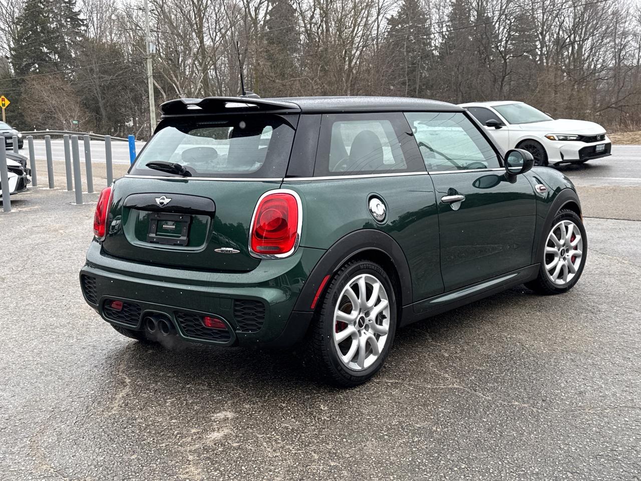 2017 MINI Cooper Hardtop John Cooper Works Photo