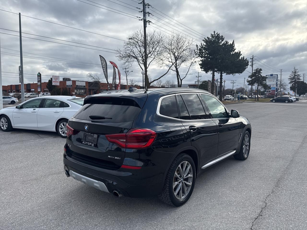 2019 BMW X3 xDrive30i PREMIUM ENHANCED HEADS UP BLIND SPOTS Photo