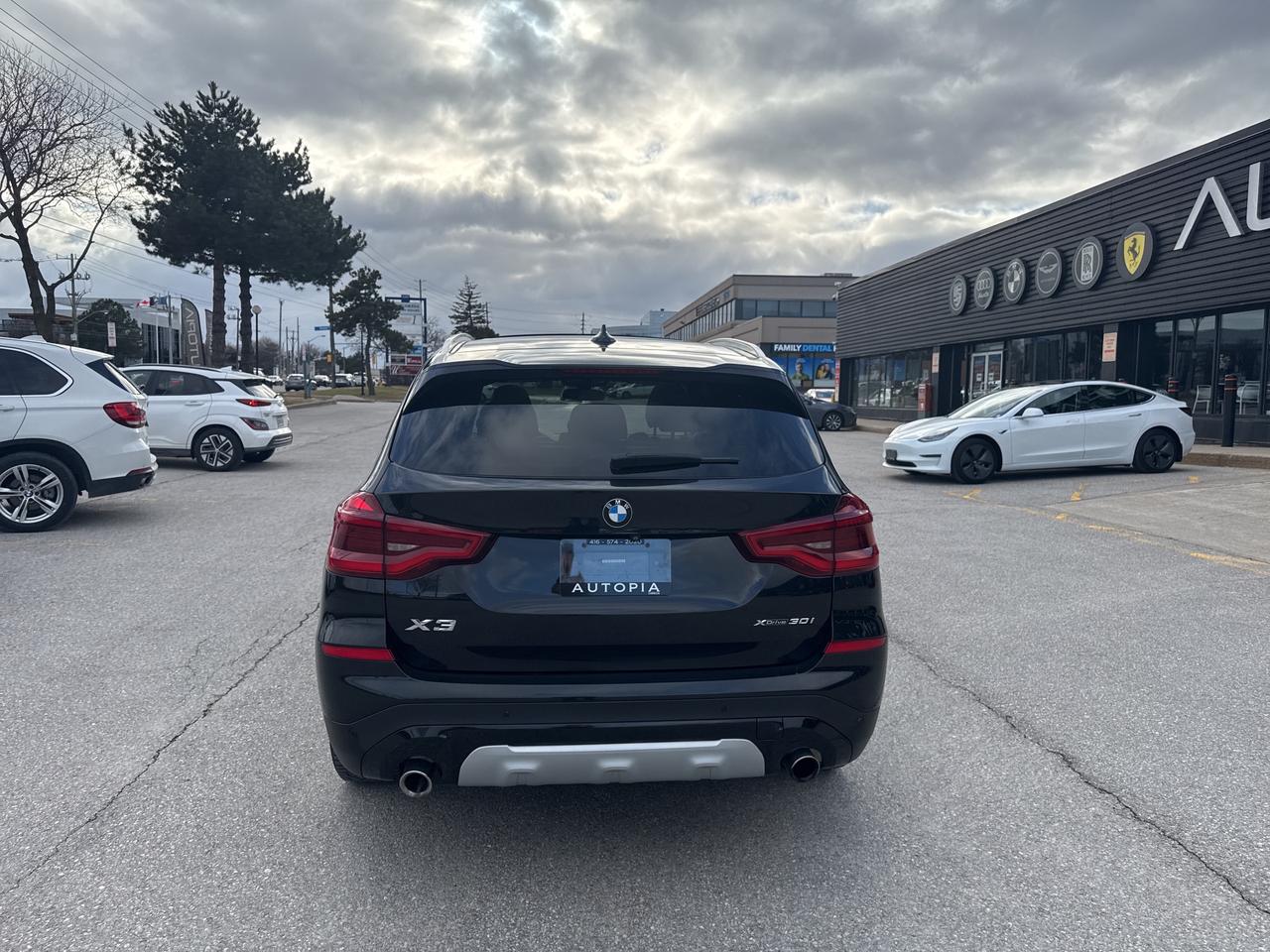 2019 BMW X3 xDrive30i PREMIUM ENHANCED HEADS UP BLIND SPOTS Photo