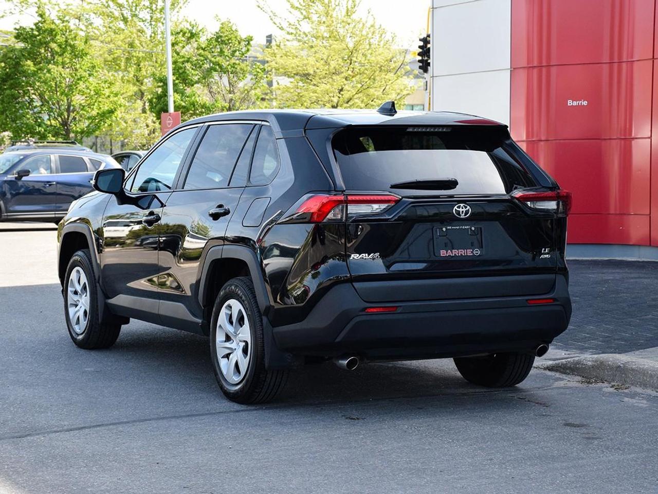 2025 Toyota RAV4 LE 4dr All-wheel Drive Photo