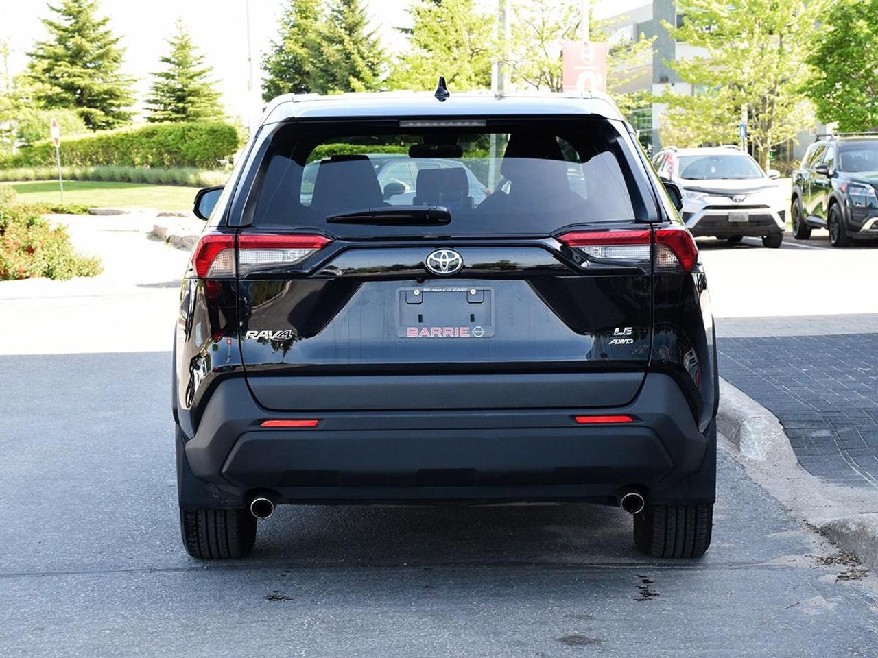 2025 Toyota RAV4 LE 4dr All-wheel Drive Photo