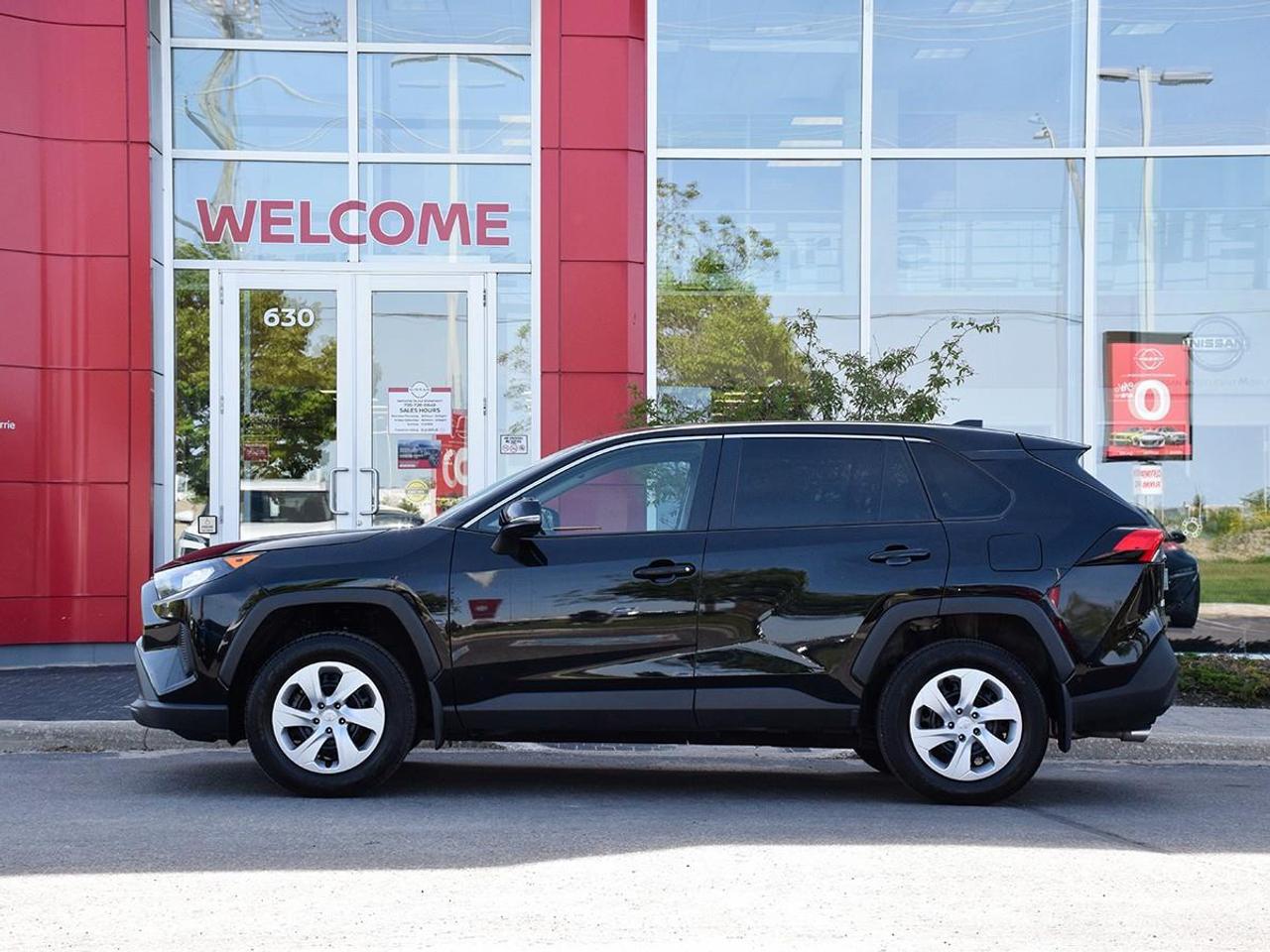 2025 Toyota RAV4 LE 4dr All-wheel Drive Photo